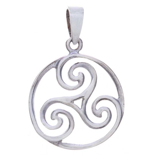 Celtic Trisquele Round Pendant