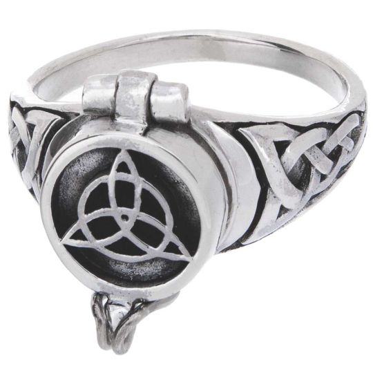 Celtic Box Ring -Size 9