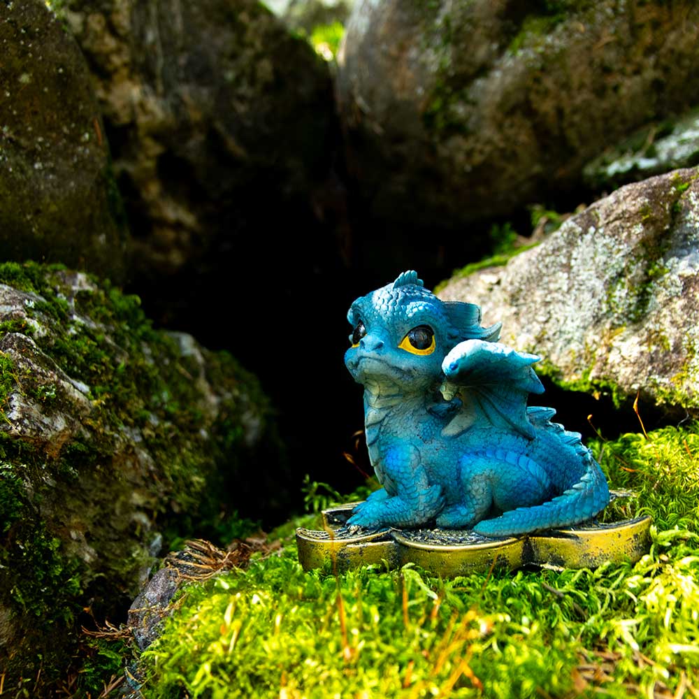 Polyresin Baby Dragon Figurine - On Celtic Triple Moon (Each