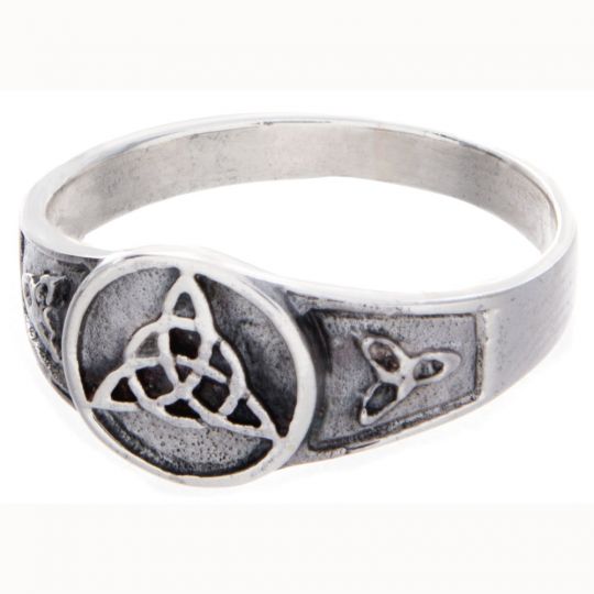 Triquetra Ring - Size 10