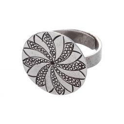 Adjustable Flower Disc Ring - Size 7 (21mm H)